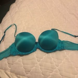 Victoria’s Secret pink push up bra